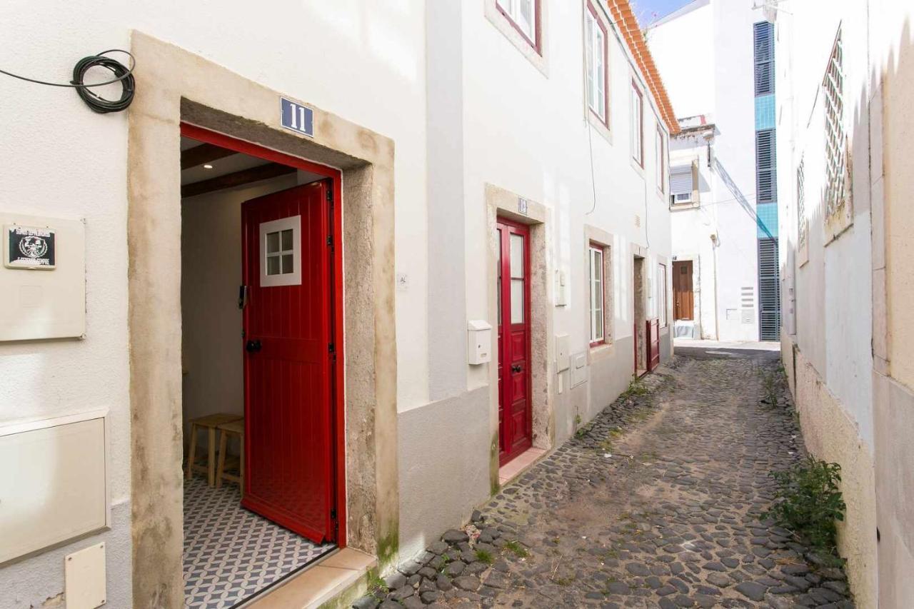 Trendy Lisbon Home With Terrace Lx Factory Extérieur photo