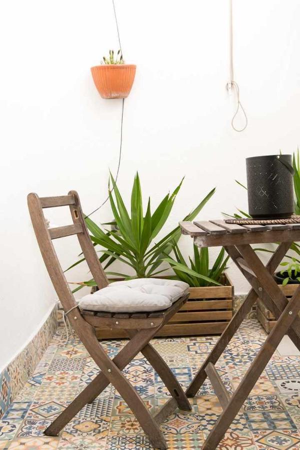 Trendy Lisbon Home With Terrace Lx Factory Extérieur photo