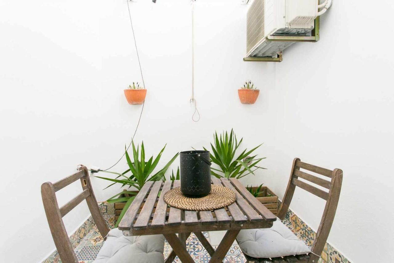 Trendy Lisbon Home With Terrace Lx Factory Extérieur photo
